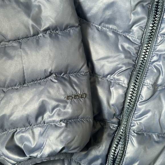 North Face midi puffer coat w/down insulation - Picture 4 of 9